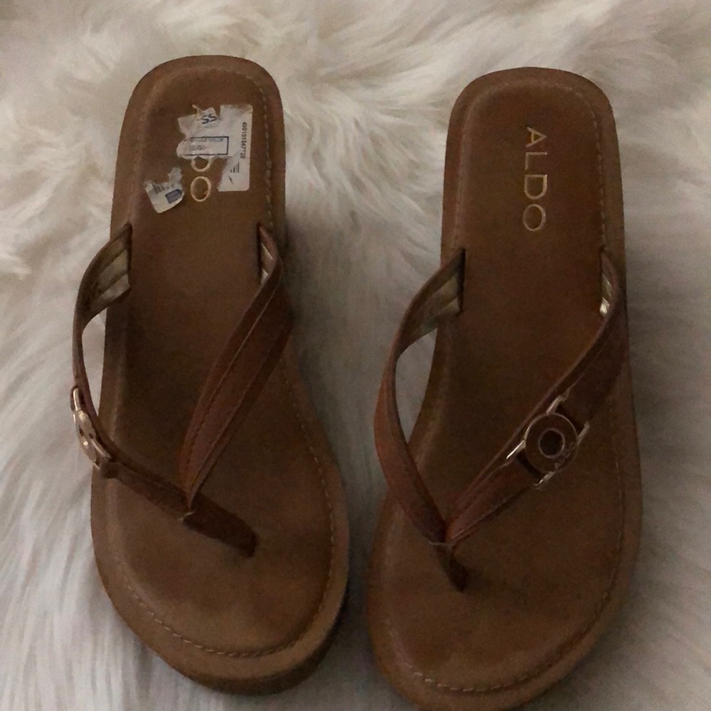 Aldo Brown Sandals Size 8.5